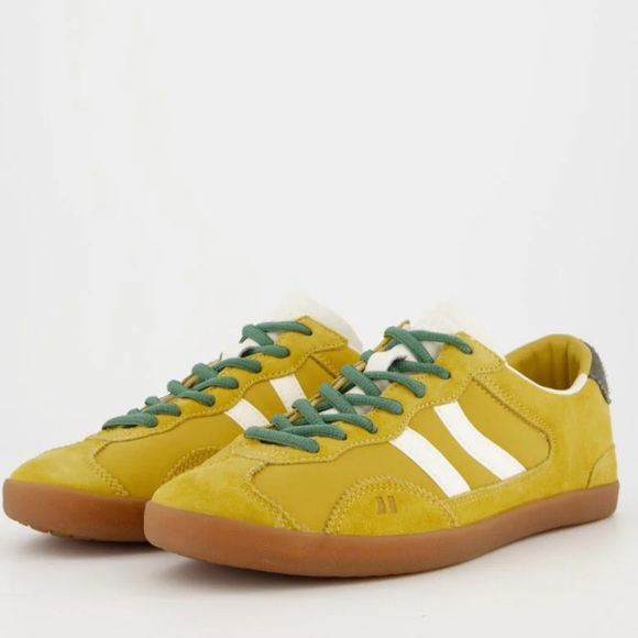 Coolway Shoes - COOLWAY Kizuno Yellow Mellow Sneaker Size 6